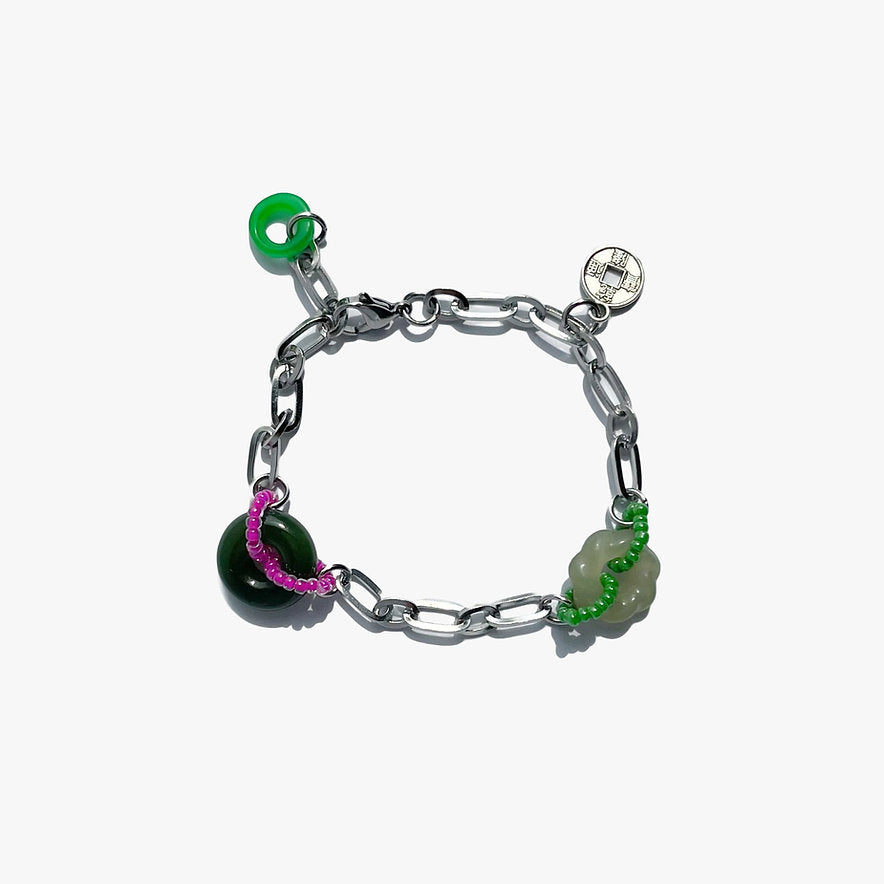 Krispy Kreme 𖦹 Donut Bracelet