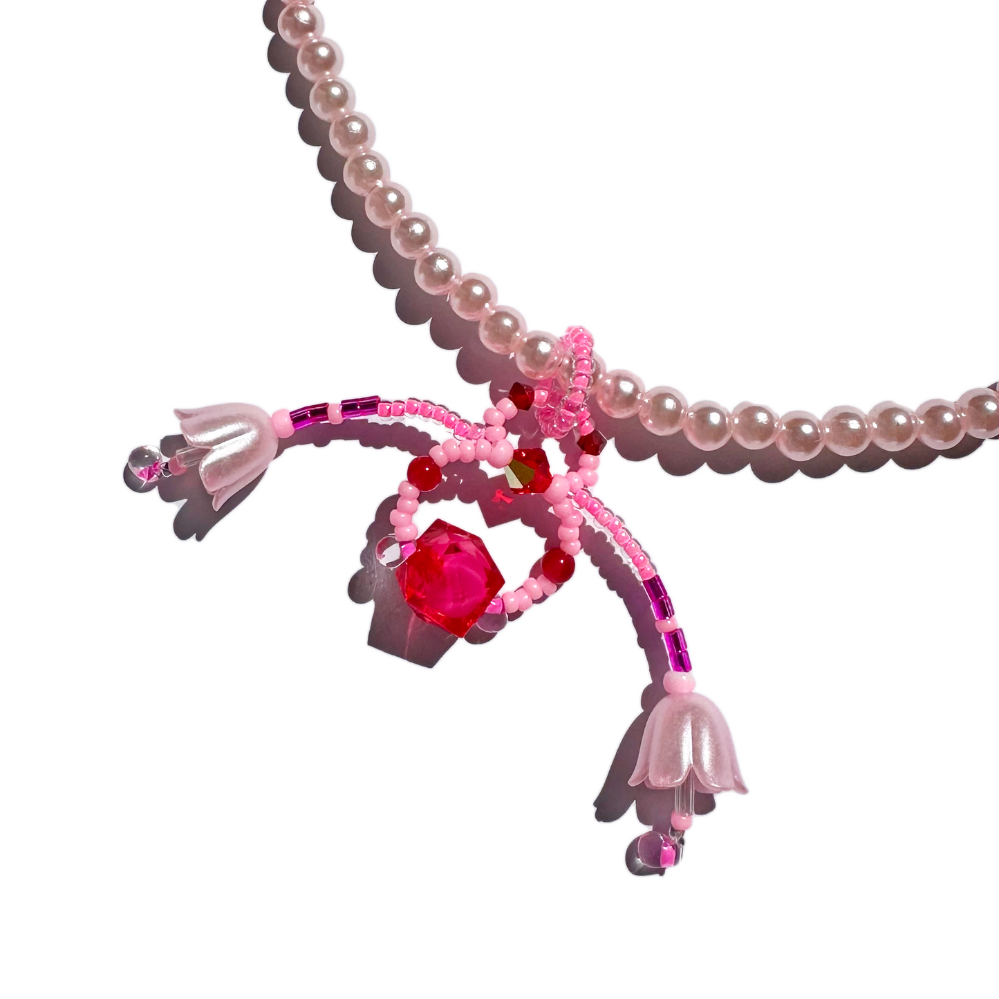 💗 Droopy Fuchsia Necklace